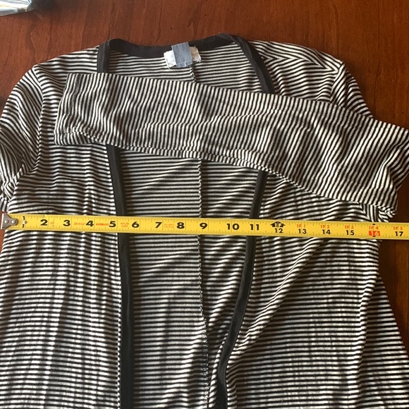 Women’s Old Navy striped Open-Front top - size small - Picture 8 of 9